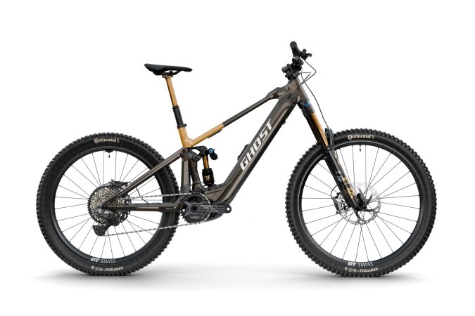 Ghost električni bicikl E-RIOT CF LTD Bosch CX-R 800Wh 2026.