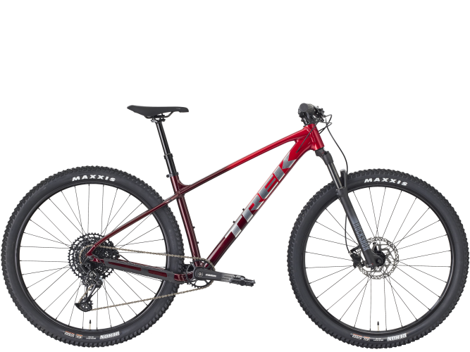 Trek Marlin 7 Gen 3 Fury Red Fade